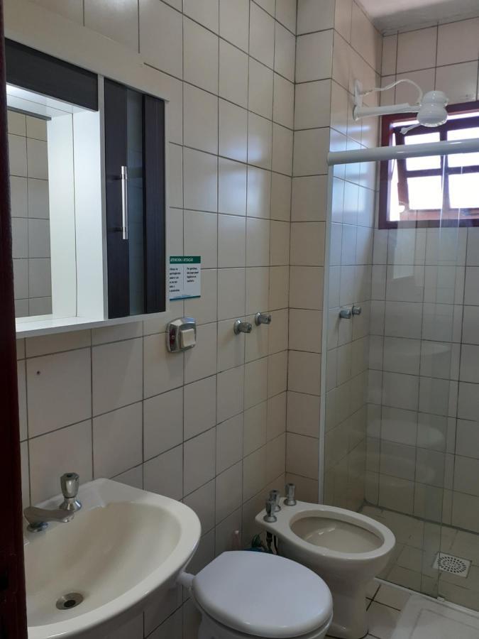 Residencial Hostal Blanco Florianópolis Eksteriør billede
